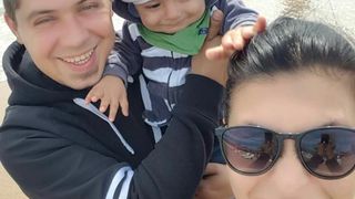 Sotia si baietelul lui au murit intr-un cumplit accident, la inceputul anului, dupa ce masina in care se aflau s-a izbit de un TIR! Acum, barbatul a lasat un mesaj care i-a facut pe toti sa planga