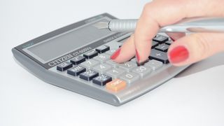 Veniturile artistilor cresc de miercuri cu 50%. Salariile angajatilor din administratia locala sunt majorate cu 20%