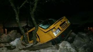 A fost iadul pe pamant pentru zeci de familii dintr-un sat din Maramures! Gheata le-a distrus casele si le-a omorat animalele