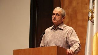 Un roman din Galati este unul dintre primii 100 de savanti ai lumii. Este parintele teoriei rasiale moderne, Teoria Constructala