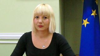 Exclusa din magistratura, celebra Camelia Bogdan nu detine case, masini sau alte bunuri! Judecatoarea are in conturi 50.000 de euro si a imprumutat o suma consistenta