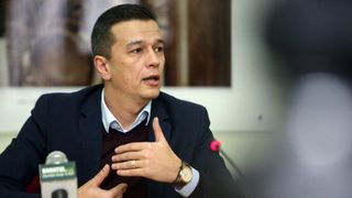 Afaceri de familie! Sotia lui Sorin Grindeanu a primit o donatie de 10.000 de euro de la tatal premierului! Banii au fost investiti in cumpararea unui apartament, desi familia Prim Ministrului locuieste deja la vila
