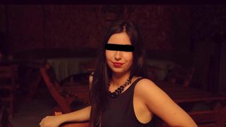 Bianca studiaza acum la o universitate din Anglia