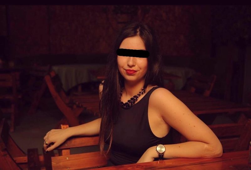 Bianca studiaza acum la o universitate din Anglia