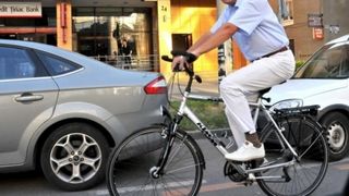 Iohannis era mult mai sportiv cand era primar