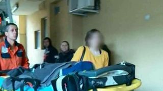 Un copil de zece luni din Tulcea a supravietuit dupa ce a cazut de la etajul doi al unui bloc. Medic: "Miracol, miracol mare"