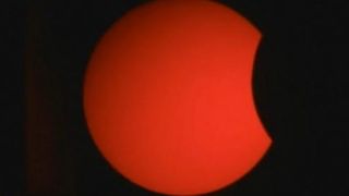 A avut loc prima eclipsa de soare din acest an! A fost un adevarat spectacol pe cer