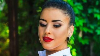 Cea mai frumoasa politista din Romania, revoltata de ceea ce crede lumea despre ea! Celebritatea nu a ajutat-o pe tanara