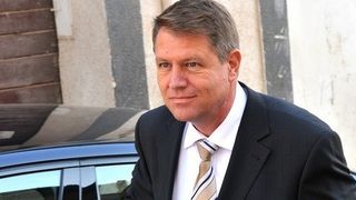 Cat l-a costat pe Iohannis sa ajunga Presedinte: doua salarii si jumatate! Fostul primar al Sibiului a donat 9.500 lei, din fonduri proprii, catre PNL, in campania electorala din 2014