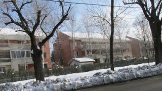 Cea mai mare executare silita din Romania: 43 milioane euro! Costica Constanda a pierdut 29.000 mp si 17 vile in Satul Francez din Bucuresti! Uriasa proprietate va fi scoasa la licitatie peste doua saptamani