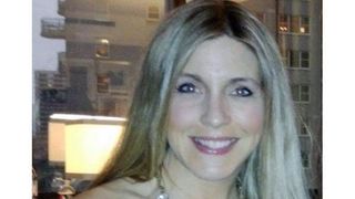 O profesoara din SUA a fost condamnata la trei ani de inchisoare pentru ca le-a trimis elevilor sai poze cu ea dezbracata - Un elev de 17 ani a facut dezvaluirile