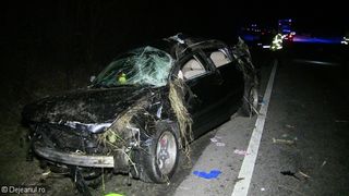 Asa arata bolidul dupa accident (foto: Dejeanul)