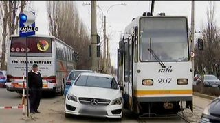 Unde s-a gandit o soferita sa isi parcheze masina. A lasat un haos de nedescris in urma ei