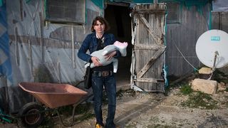 Tratata ca o sclava, batuta si abuzata timp de trei ani. Este povestea Nicoletei, o romanca plecata la munca in Italia