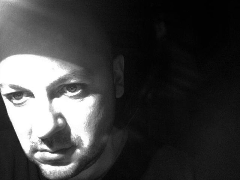 Laurentiu Cabariu are 43 de ani si a locuit in Germania