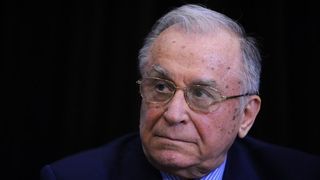 Ion Iliescu, audiat la Parchetul instantei supreme in dosarul Revolutiei: "Am avut o convorbire amicala, sunt martor"