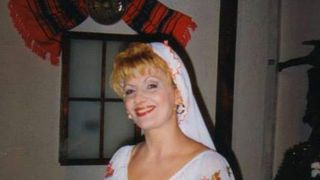 Langa cine va fi inmormantata Ileana Ciuculete! Locul de veci al indragitei artiste este langa un fost mare admirator al muzicii ei, o personalitate a Rapidului!