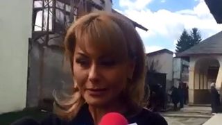 Ce a spus Cornel Gales langa sicriul Ilenei Ciuculete! Dezvaluirea facuta de Emilia Ghinescu i-a speriat pe toti: "Vrea sa se duca cat mai repede langa ea"