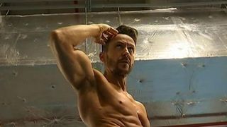 Este campion la culturism si fitness, desemnat barbatul anului de o prestigioasa revista si preda mecanica petroliera la Universitatea din Ploiesti.