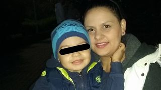 Roxana este mama unui baietel