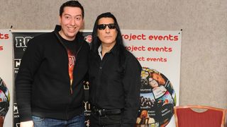 Sorin Sararu (stanga) a organizat si concertul Manowar la Bucuresti