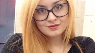 O experienta traumatizanta. Povestea unei eleve de numai 13 ani care a vrut sa se sinucida aruncandu-se de pe bloc. Isteria "balena albastra", inspirata din curentul emo?