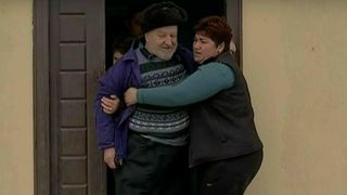 "Satele mor fara medici" - Bolnavii de la sate sunt tratati cu aparatura e ruginita in cabinete ce stau sa cada. Imagini revoltatoare