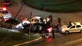 Panica, marti noaptea, in Ploiesti. Un tanar imbracat in costum de arab, cu turban pe cap si cu un pistol de jucarie in mana a scos jumatate din Politie in strada