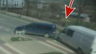 Copilasul de 10 ani, spulberat pe un trotuar din Vaslui, zace pe un pat de spital. Mai grav e ca soferita vinovata ar putea scapa nepedepsita