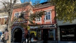 Motivarea deciziei prin care sotii Iohannis au pierdut casa din centrul Sibiului: Certificatul de mostenitor nu a fost emis legal