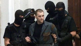 Criminalul grec Konstantinos Passaris, supranumit "Fiara din Balcani" a luat calea credintei: "Vreau sa devin calugar"