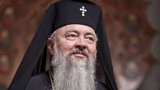 Mitropolitul Clujului: "Romania nu s-ar prabusi demografic daca toate tinerele familii ar avea macar cate trei copii"