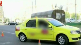 Un tanar de 19 ani din Vaslui a furat un taximetru cu care a intrat intr-un parc auto, unde a avariat doua masini