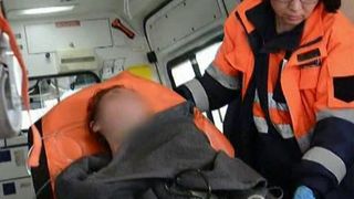 Scena de groaza intr-un magazin din Tulcea. O vanzatoare a fost injunghiata de sotia barbatului cu care avea o aventura. Un taximetrist a prins-o