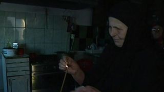 Calugarii de la Manastirea Histria traiesc ca acum 100 de ani! Nu au curent electric la manastire fiindca racordarea costa o avere: "Lumina au in suflet preotii