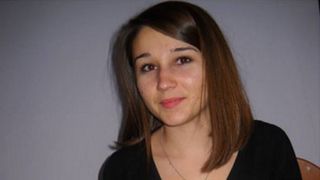 Profesoara de franceza, ranita grav in urma cu doua luni, a murit. "Suntem socati, nu ne asteptam", au declarat apropiatii