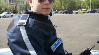 Uite cum arata mormantul lui Bogdan Gigina! Mama politistului mort in timp ce asigura coloana lui Gabriel Oprea a postat cateva randuri cutremuratoare