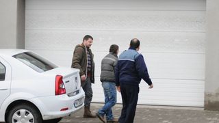 Pedeapsa revoltatoare pentru tanarul care a incercat sa violeze o mama in fata celor 3 copii