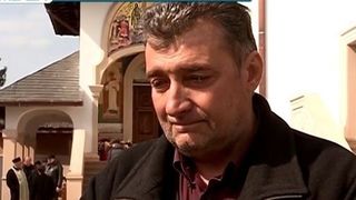 Iar e scandal pe case in familia Ilenei Ciuculete! Fratele artistei e la cutite cu fosta sotie! Cei doi care au fost impreuna 25 de ani se razboiesc pentru un imobil din Craiova