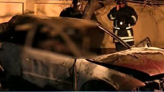 Doi tineri din Timis au avut parte de un sfarsit cumplit. Au murit carbonizati in masina condusa de un prieten. Totul ar fi pornit de la o gluma neinspirata!