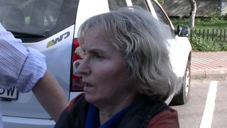 Profesoara din Roman care si-a transat sotul si i-a plimbat cadavrul cu microzubul si taxiul, condamnata definitiv