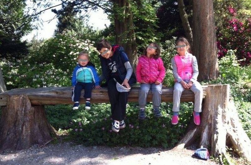 Patru dintre copiii cuplului Ogararu