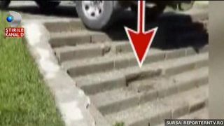 Tupeul soferului din Constanta, care s-a urcat cu Jeepul pe scari, a fost sanctionat de politie. Autoritatile s-au autosesizat