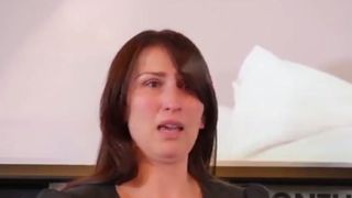 Sotia lui Alexandre Adamescu, in lacrimi, la cateva minute dupa ce sotul ei a fost arestat