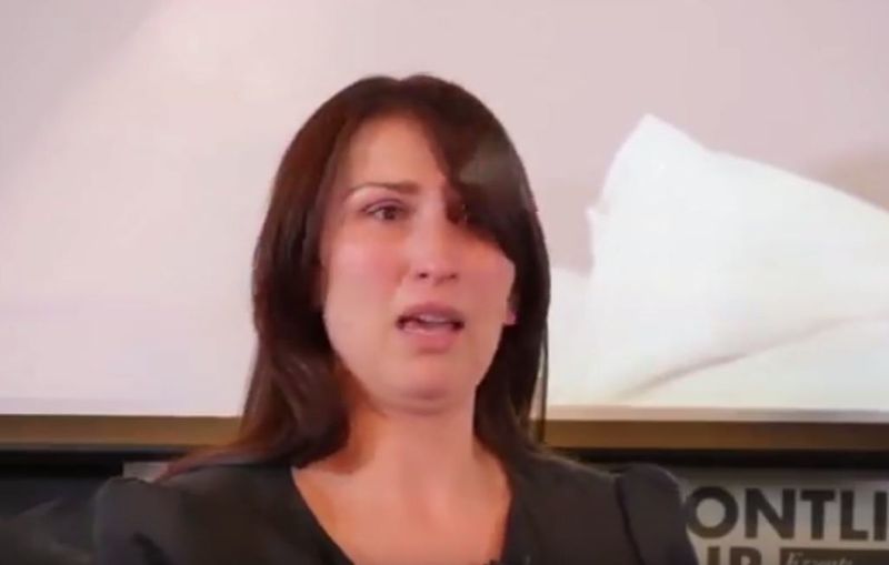 Sotia lui Alexandre Adamescu, in lacrimi, la cateva minute dupa ce sotul ei a fost arestat