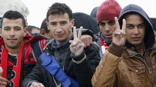 54 de migranti, prinsi in ultimele 24 de ore c&acirc;nd incercau sa intre ilegal in tara din Serbia