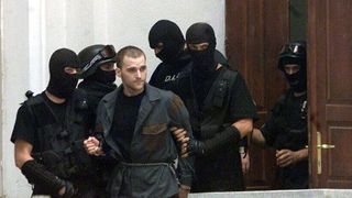 Panica la penitenciarul Gherla, unde este incarcerat Passaris! Gardienii se tem ca "Fiara din Balcani" ii va executa