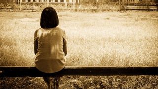 Un barbat din Brasov si-a violat fiica de 14 ani de mai multe ori. Cei de la Protectia Copilului Stiau de caz, dar au vrut sa pastreze "familia unita"