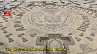 Revolta a preotilor! Crucea pe care a fost rastignit Iisus, gravata pe capace de canale. Primaria sa le schimbe urgent! "E o profanare"