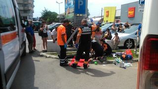 Primar injunghiat. Un edil din Satu Mare a ajuns de urgenta la spital dupa ce a fost injunghiat de un localnic